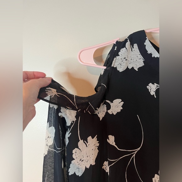 Le Lis Black Floral Long Sleeve Cold Shoulder Mini Dress - Picture 2 of 7